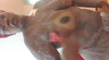Vídeos de Preta1105 loiras nua com corpo nua em um vídeo de Preta1105