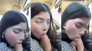 Julieta Yanez, amadora, fudendo gostoso oral em um carro em movimento