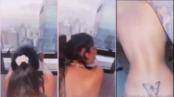 Gabi Saleh se divertindo em cenas quentes de filmes pornôs legendados