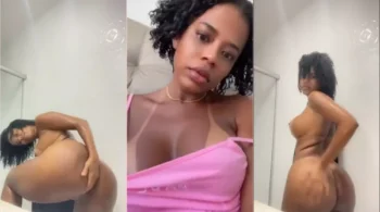 Mulata irresistível pelada na webcam mostrando o bundão maravilhoso