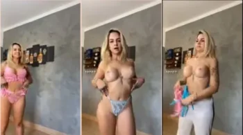 Marília Oliveira se mostrando pelada e se divertindo na internet