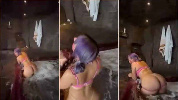 Olha só a delícia da Belle Belinha mostrando o bundão na banheira!