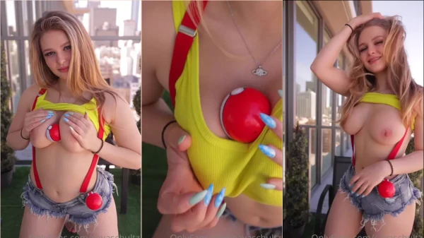 Vídeo sensual da loira irresistível Sava Schultz, cheia de charme!