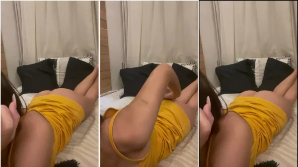 Amanda Alcunha em um vídeo bem sensual, toda à vontade na cama