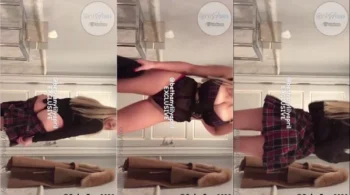 OnlyFans da Bethanylilya se despindo de calcinha