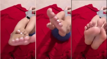 Ruby Main arrasando no OnlyFans com um vídeo bem sensual